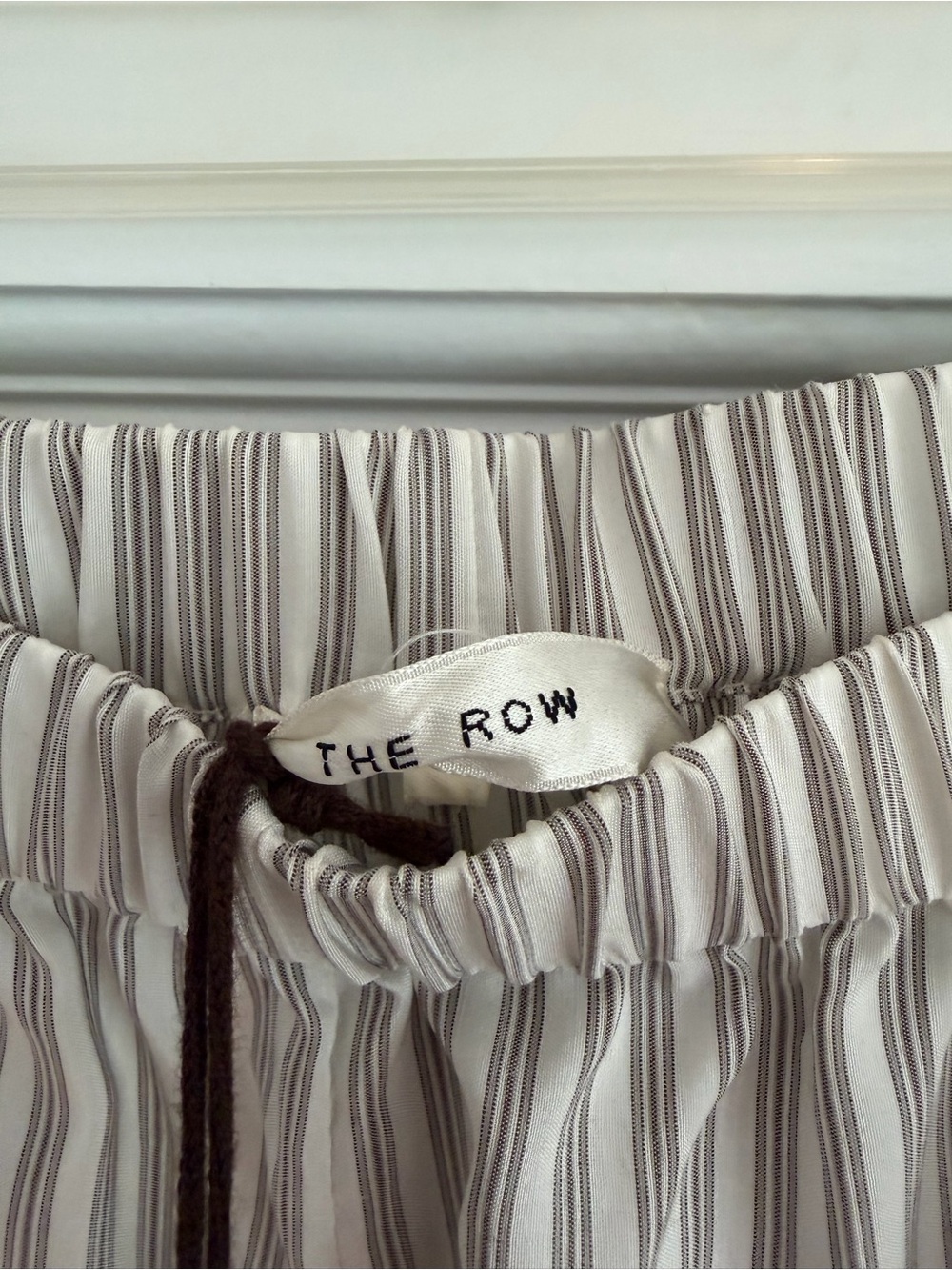 The Row Zinnia Long Silk Shorts sz 6 BNWT - Picture 4 of 10